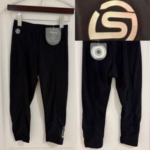 NWT Skins  Leggings